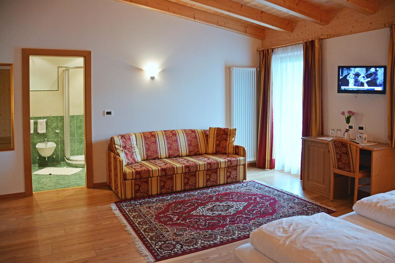 Hotel Resa Blancia San Vigilio Di Marebbe Esterno foto