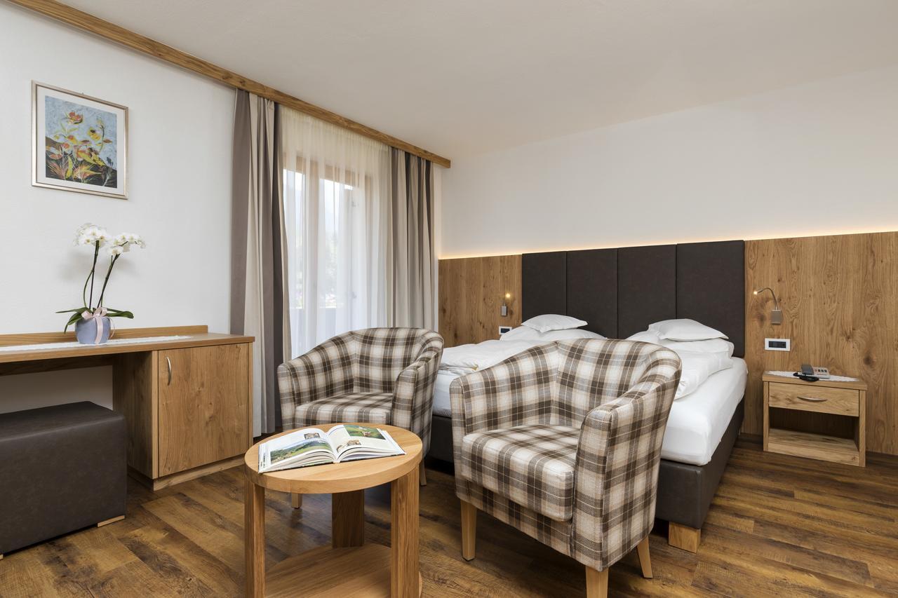 Hotel Resa Blancia San Vigilio Di Marebbe Esterno foto