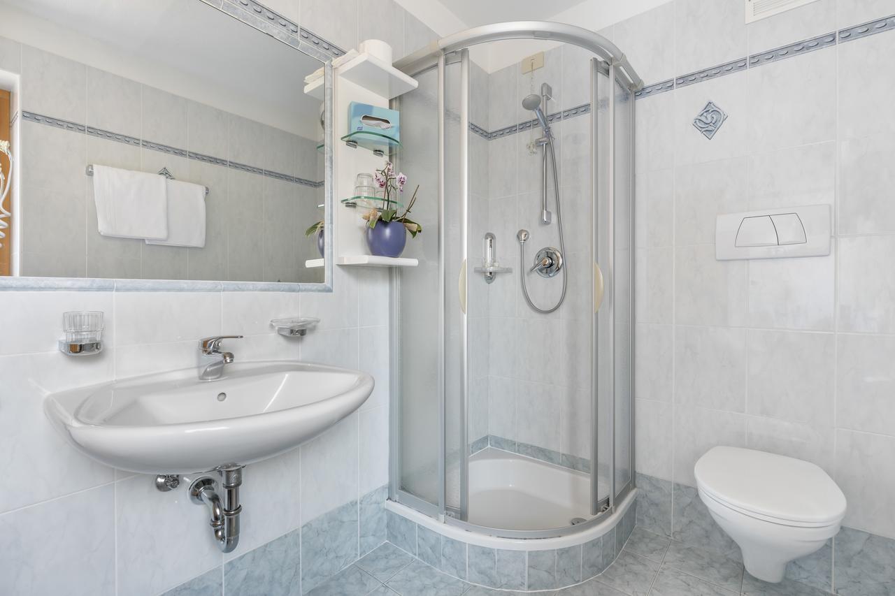 Hotel Resa Blancia San Vigilio Di Marebbe Esterno foto
